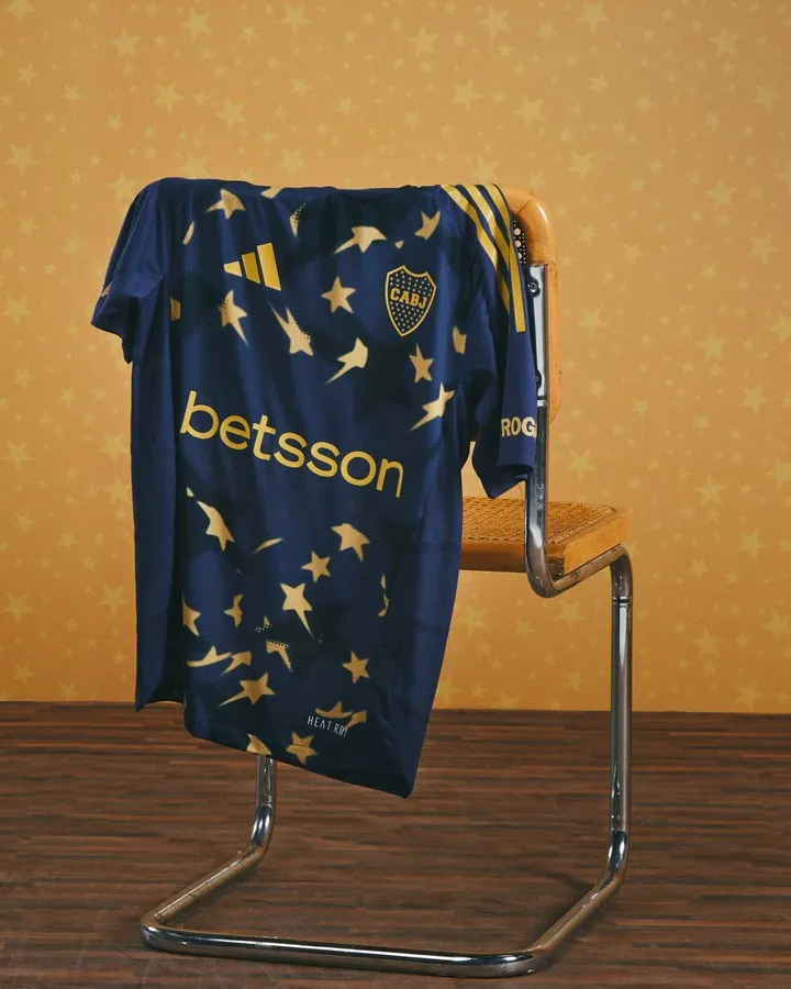 camiseta de boca alternativa